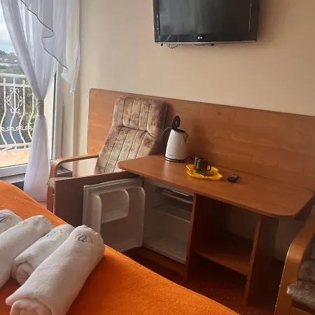 Проживание в семье Marlena *