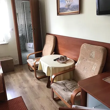 Проживание в семье Marlena