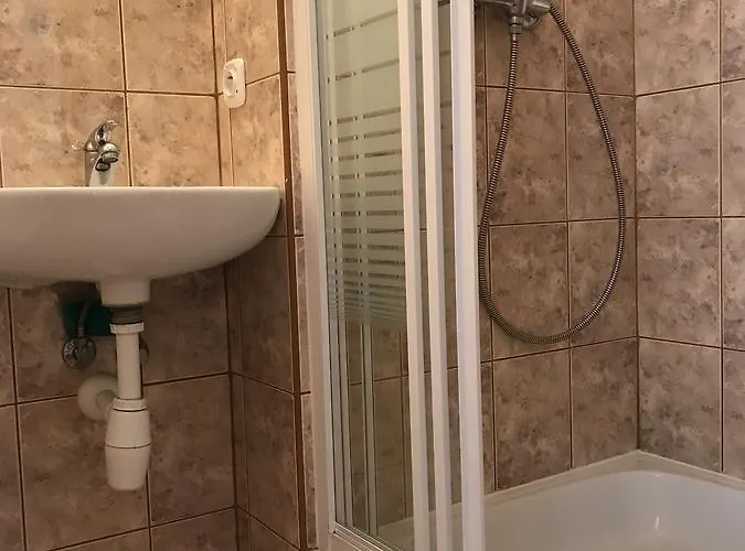 Marlena ホームステイ *